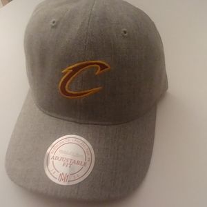 Mitchell & Ness Cavs Adjustable Strapback